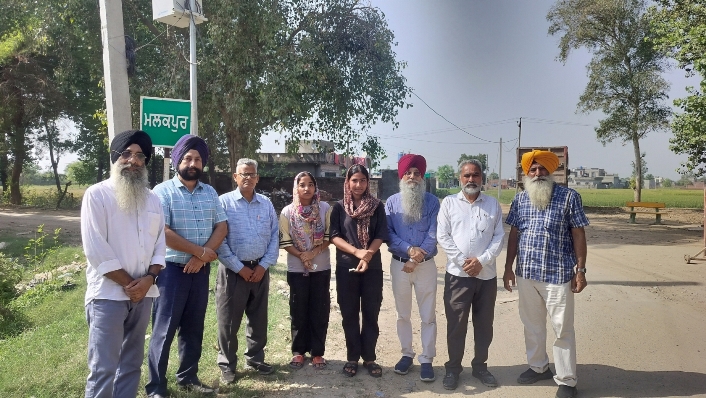 Upkar Coordination Society Nawanshahr visited the flood affected area of ??Ajnala.